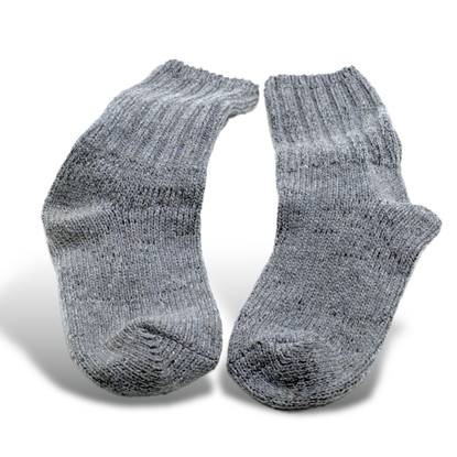 Jaara, mukavan paksu Alpakkasukka pitkällä varrella, väri harmaa