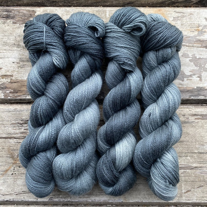 Silkkisen hieno Uruy Wool Silky Merino, 100 g / 410 m