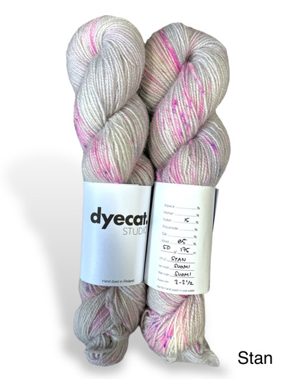 Kotimainen dyecat Kitten -sukkalanka, 50 g / 175 m