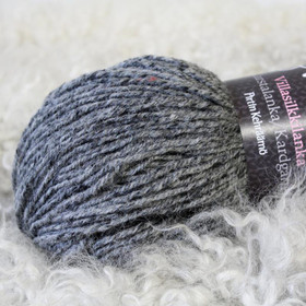 Suloisen ylellinen Villanka Villasilkkilanka, 100 g / 260 m