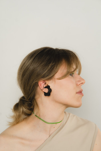 EARBIT earrings CARBON FLOWER | M