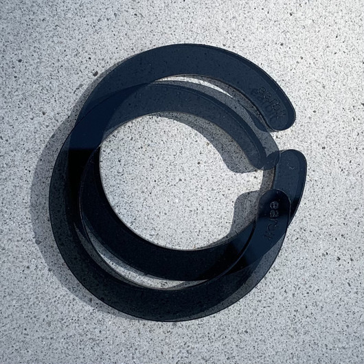 EARBIT earrings CARBON | L
