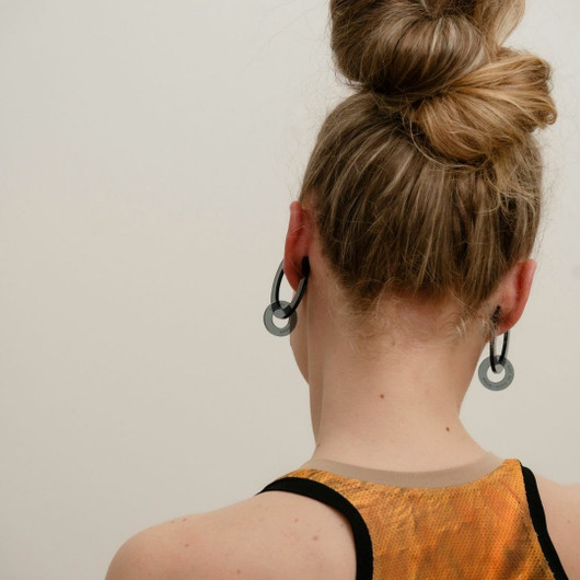 EARBIT CARBON | L +  DROP RINGS