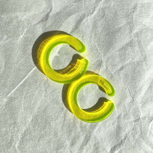 GLOW YELLOW | M