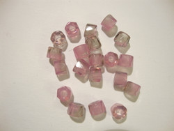 Tsekkiläinen fasettihiottu rondelli vaaleanpunainen 6 x 3 mm (n. 50 kpl/pss)