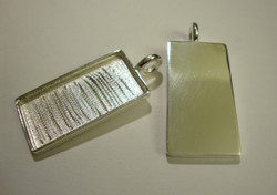 Korukehys / riipus hopeoitu suorakaide 32 x 16 mm
