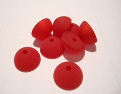 Polarishelmi punainen matta puolipallo 12 mm (2/pss)