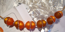 Polarishelmi luonnonvalkoinen (cream) matta puolipallo 12 mm (2/pss)