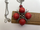 K592 Aarikkas Ruusukka necklace