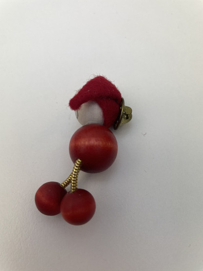 B408 Aarikka brooch, Christmas elf