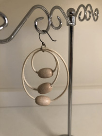 E76 Aarikka Sade Earrings