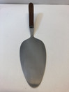  O18 Cake shovel