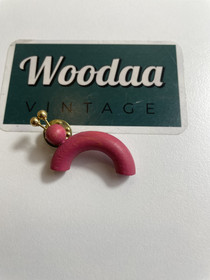 B255 Aarikka maggot pin, Etana