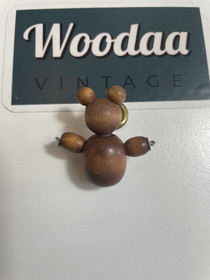 B284 Aarikan nalle rintaneula 