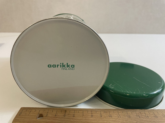 J44 Aarikka Niitty tin can