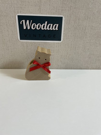 O44 Aarikka hammastikku-teline