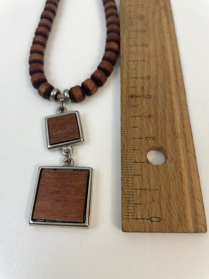 K354 Aarikkas necklace, Parpiira