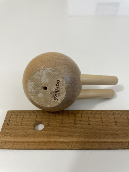 N156 aarikkas wooden bird Peukaloinen