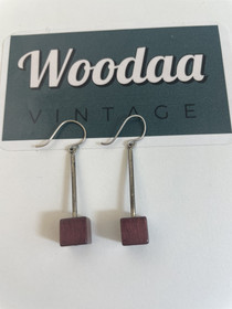 E305 Aarikkas Noppa earrings