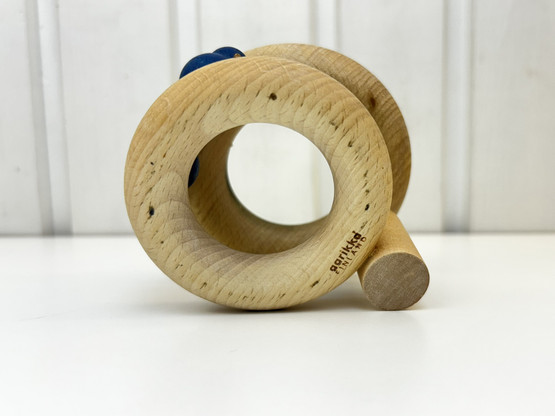 V132 Aarikkas Notepad holder