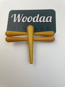 B457 Aarikan rintaneula