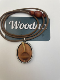 K540 Aarikkas necklace, Kirsikka