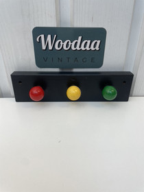 V164 Aarikkas wall hanger, Puzzle