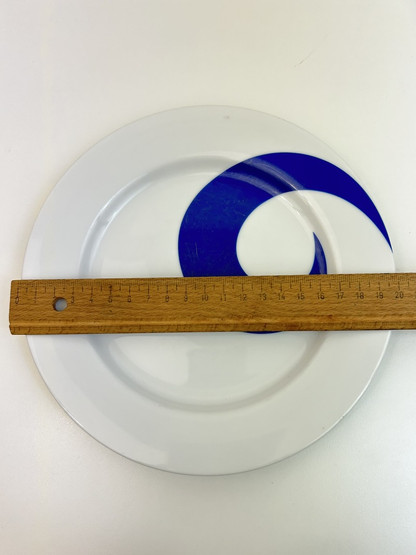 G81 Aarikka kahvimukit ja pullalautaset