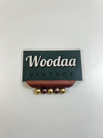 B382 Aarikan rintaneula