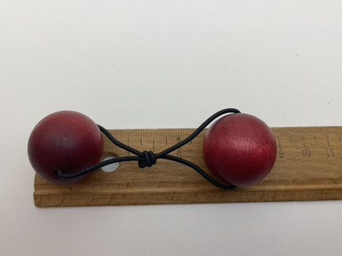 A47 Aarikkas hair loop, Pompom