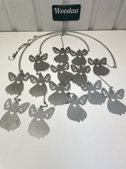 M150 Pentik angel mobile