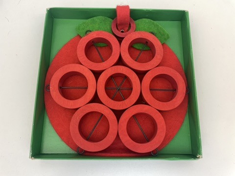 O57 Aarikka pot holders 2 pcs