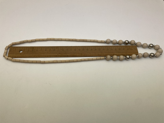 K571 Aarikan Oodi kaulakoru