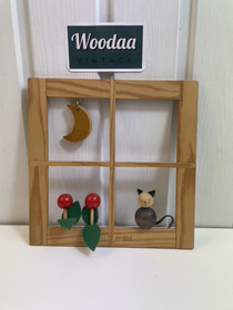 M132 Aarikkas window ornament, Kolli Kuutamolla