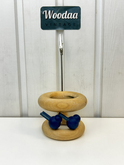 V132 Aarikkas Notepad holder