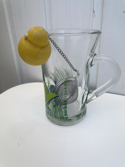 O77 Aarikka teesiivilä