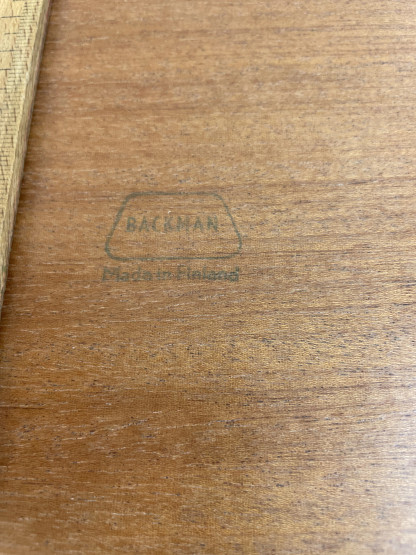 L47 Backmanin tarjotin 