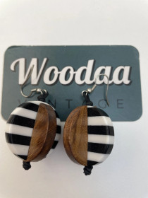 E456 Marimekko earrings