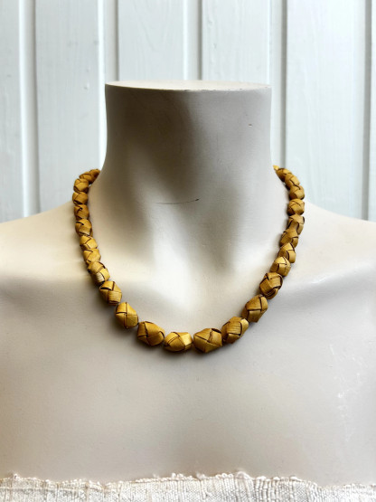 K485 old necklace, birchbark