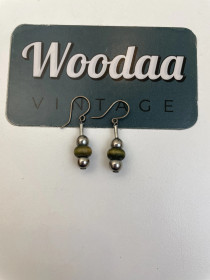 E476 Aarikan Ripaska korvakorut