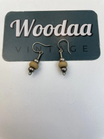 E475 Aarikan Ripaska korvakorut