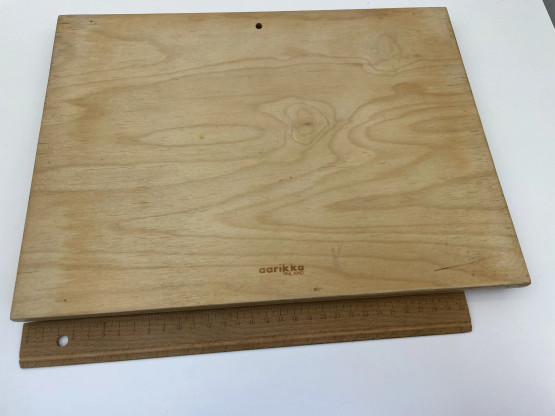 T38 Aarikka Kaisla-taulu