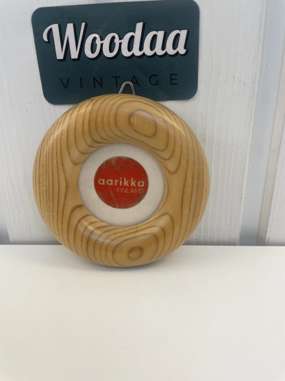 V130 Aarikkas photo frame