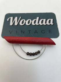 B402 Aarikka rintaneula