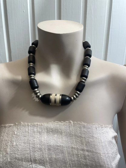 K494 Aarikkas Taru necklace