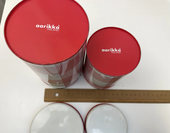 J68 Aarikkas tin cans 2 pcs, Ruudut