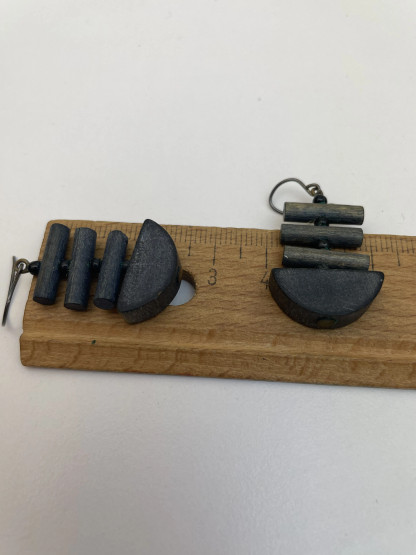 E421 Aarikka earrings