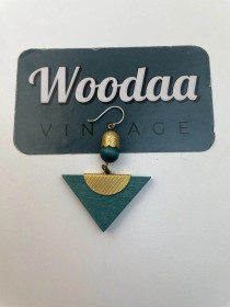 x66 Aarikan pariton korvakoru