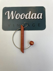 x69 Aarikkas odd earring 