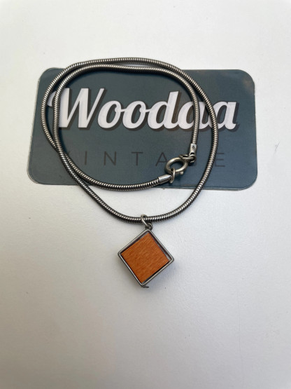 K567 Aarikka kaulakoru